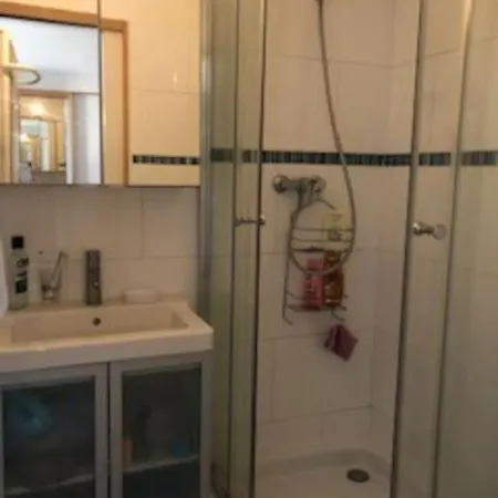 Studio Cosy Bien Situe Apartment Paris